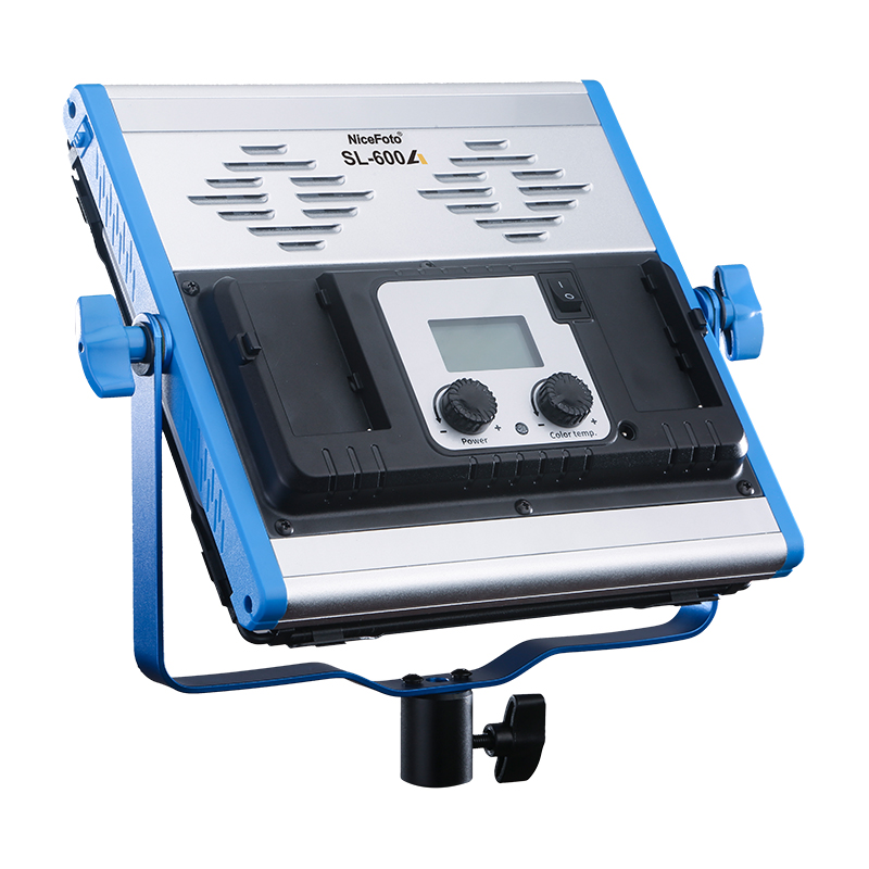 Luce video a LED con treppiede set di 2 con controllo via app ColorGlow Pro 600