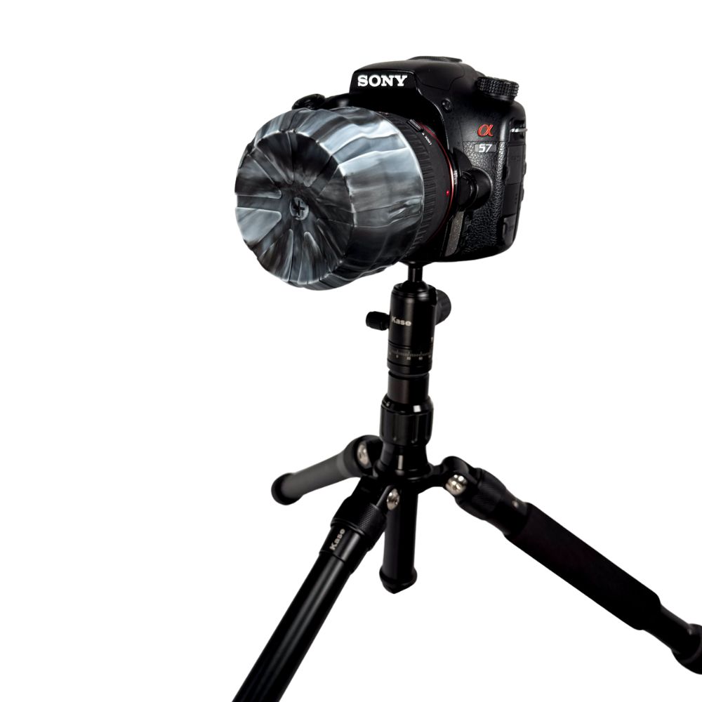 Funda protectora de lente universal fabricada en silicona.