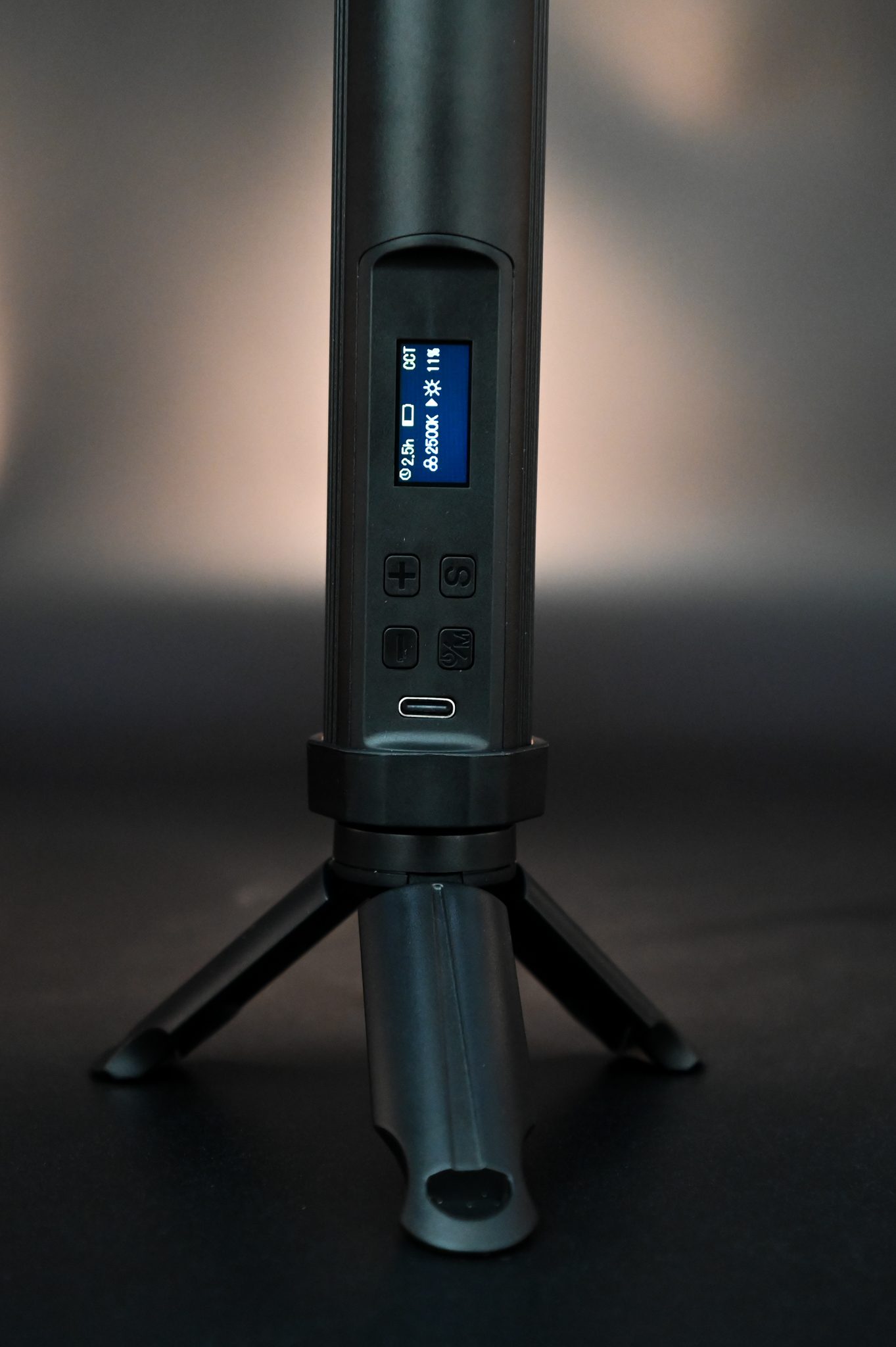 Barra de luz LED con control por aplicación ColorGlow TC 210