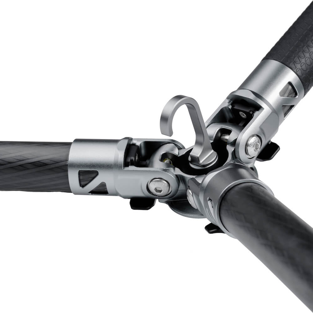 Tripé de carbono da série Mountain C83