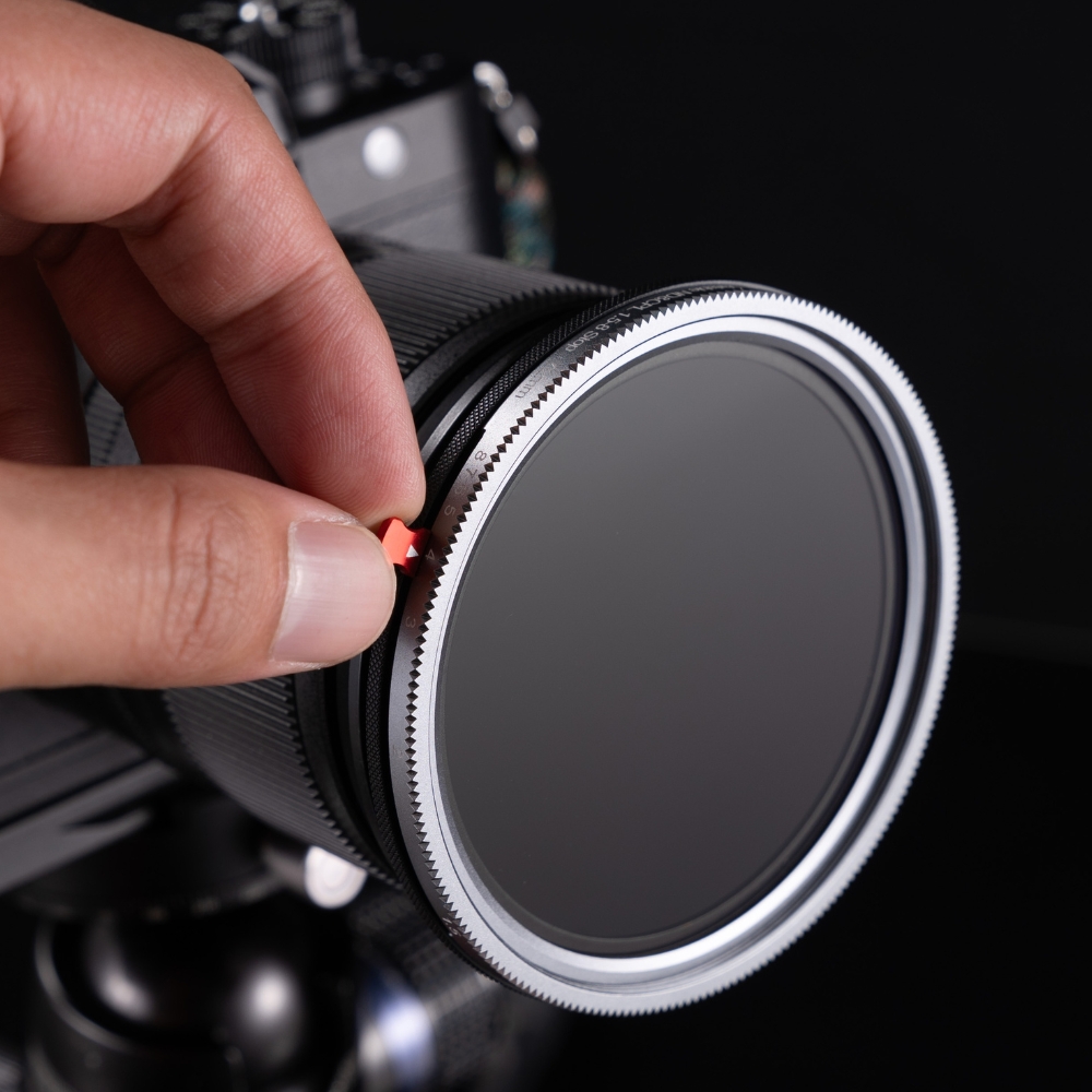 ROUND VND à vis variable avec CPL 1.5-8 stops, capuchon d'objectif inclus